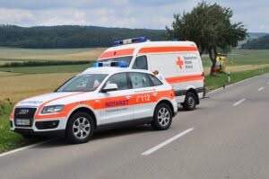 Automedica e autoambulanza