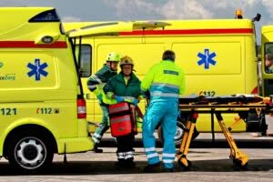 Ambulanze in Francia, colore: giallo